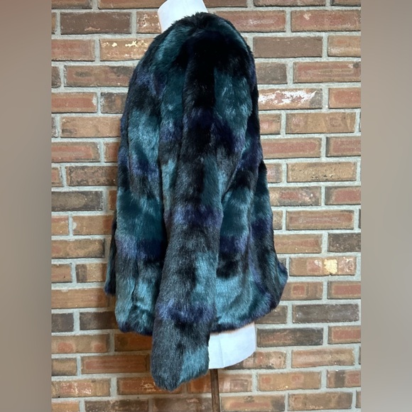 NWOT ANN TAYLOR Petite X-Large  Plaid Plush Faux Fur Jacket/Coat, Navy Multi - Picture 3 of 8